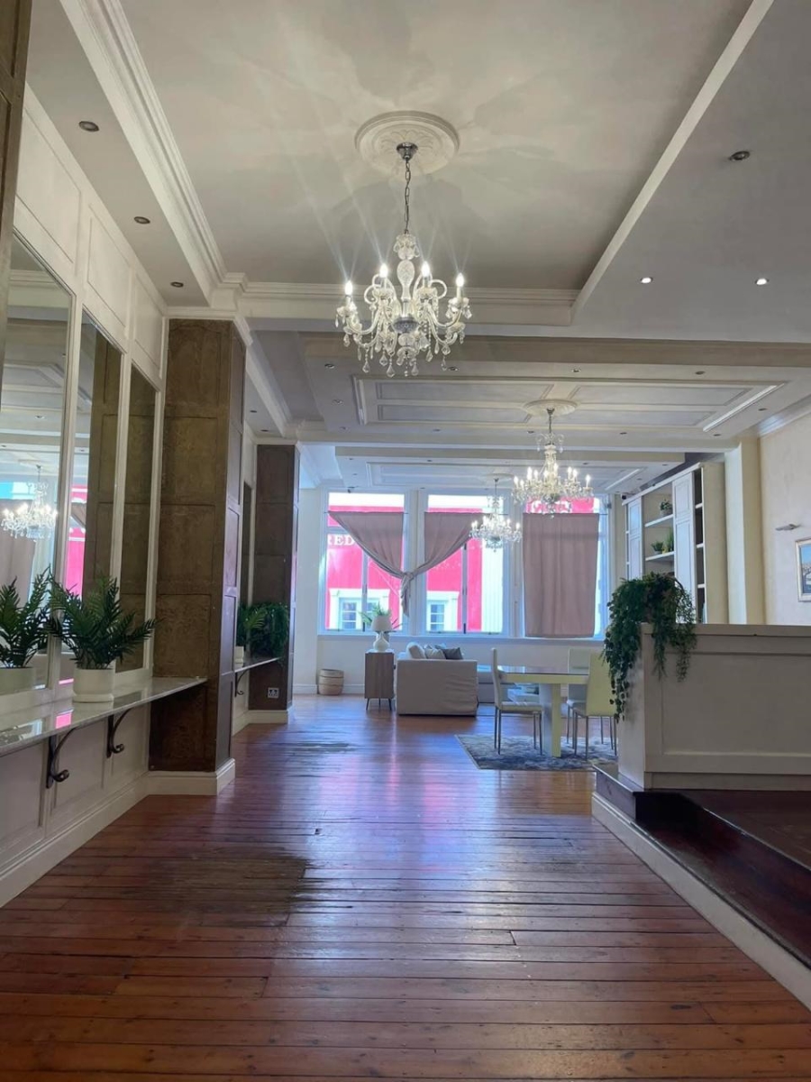 2 Bedroom Property for Sale in Cape Town City Centre Western Cape
